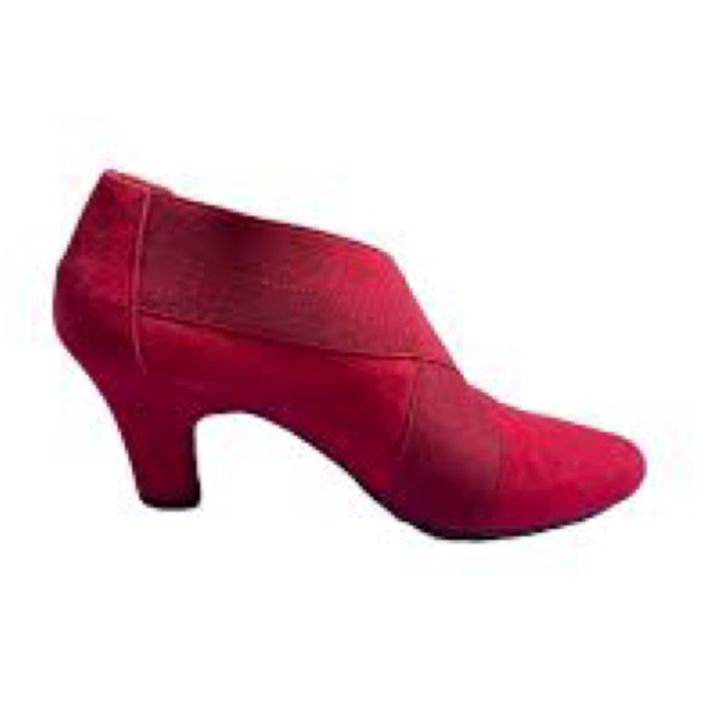 SoftMoc Shoe Boots Red Faux Suede Heeled Ankle Sz 9 EUC Classic Timeless Capsule